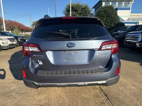 Used 2017 Subaru Outback 3.6R Limited image 6