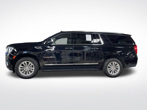 Used 2024 GMC Yukon XL SLT w/ SLT Luxury Package AWD/4WD image 2