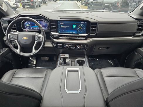 Used 2022 Chevrolet Silverado 1500 LTZ image 20