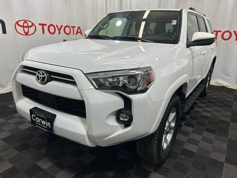 Used 2024 Toyota 4Runner SR5 image 3