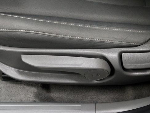 Used 2024 Hyundai Elantra SEL FWD image 23