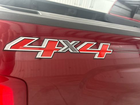 Used 2016 Chevrolet Silverado 1500 High Country w/ High Country Premium Package image 12