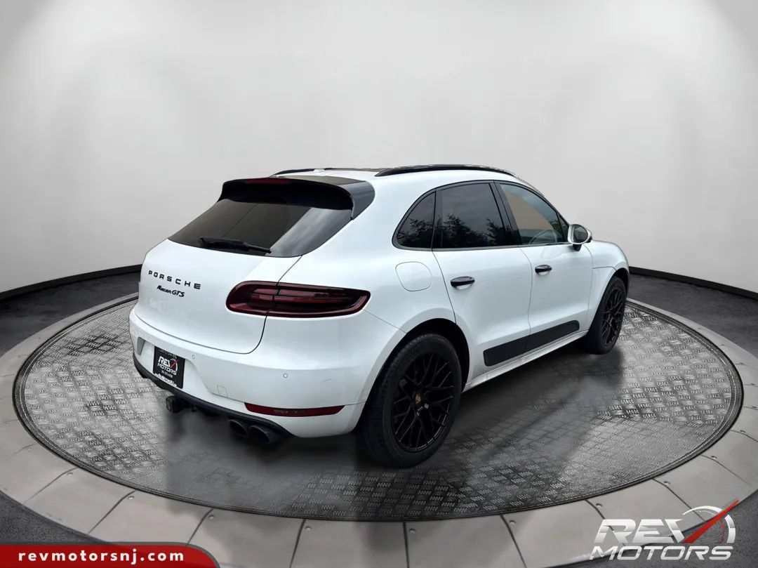 Used 2018 Porsche Macan GTS AWD/4WD image 5