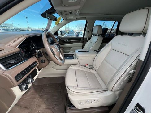 Used 2021 GMC Yukon Denali image 19