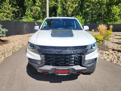 Used 2022 Chevrolet Colorado ZR2 w/ ZR2 Dusk Special Edition image 8