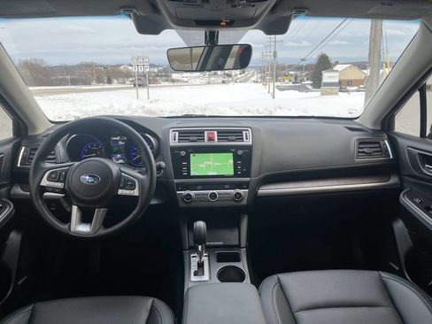 Used 2017 Subaru Outback 2.5i Limited image 16