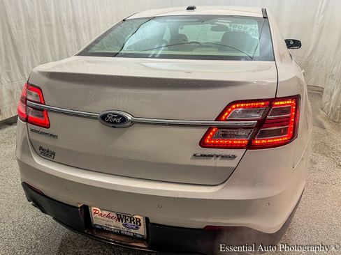 Used 2017 Ford Taurus Limited image 6