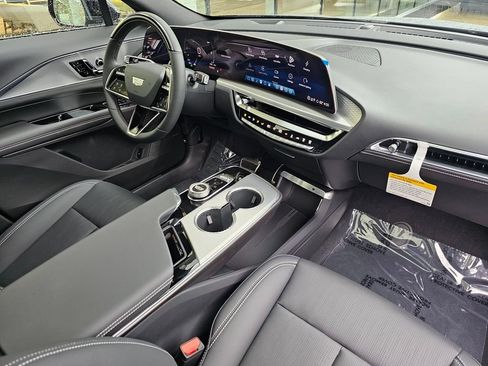 New 2027 Cadillac Lyriq Sport AWD/4WD image 10