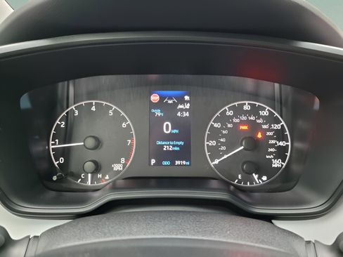 Certified 2025 Toyota Corolla SE image 20