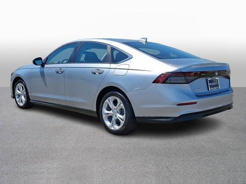 Used 2025 Honda Accord LX image 6