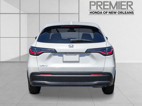 New 2026 Honda HR-V LX image 3
