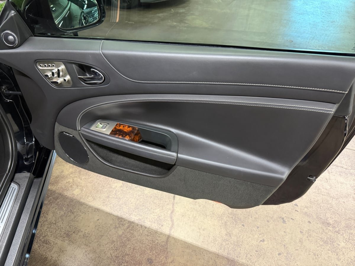 Used 2011 Jaguar XK Coupe RWD image 15