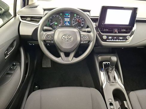 Used 2024 Toyota Corolla LE w/ LE Convenience Package FWD image 12