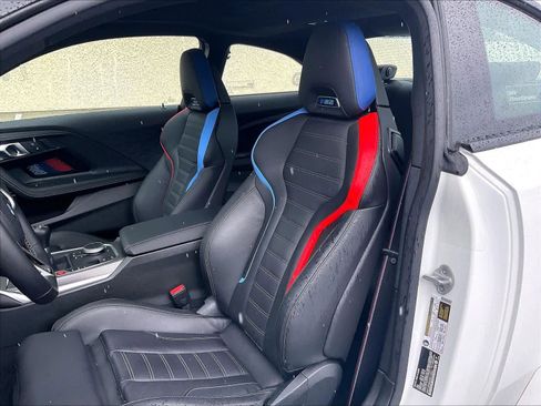 Used 2025 BMW M2 w/ Lighting Package image 26