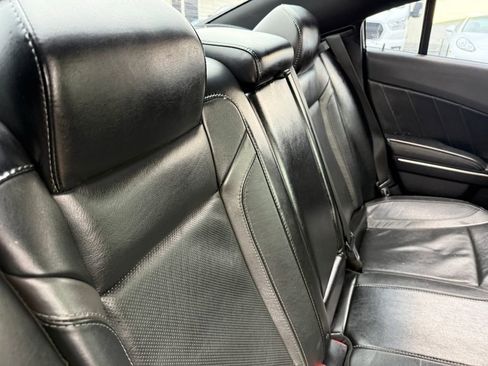 Used 2015 Dodge Charger R/T w/ Plus Group image 17