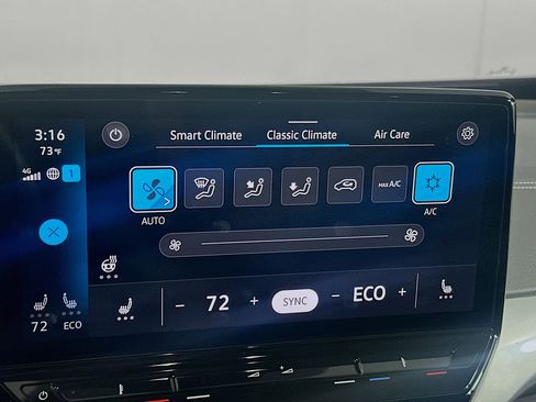 Used 2023 Volkswagen ID.4 S image 23