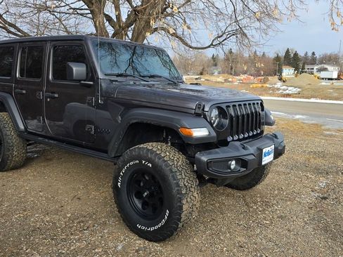 Used 2021 Jeep Wrangler Unlimited Sport image 4