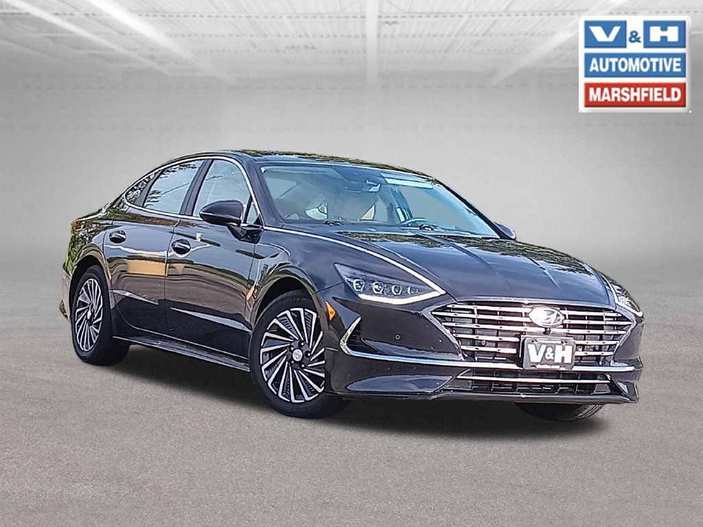 Used 2023 Hyundai Sonata Limited w/ Cargo Package FWD 360° Tour