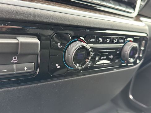 New 2026 Chevrolet Silverado 1500 LT image 25