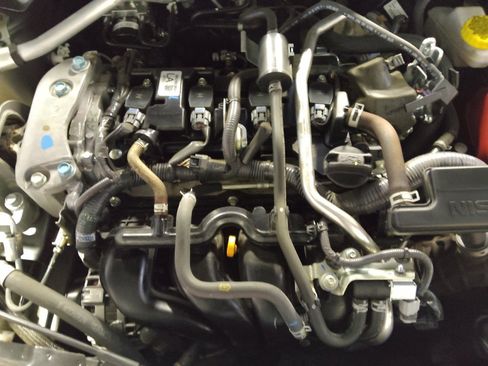 Used 2024 Nissan Sentra S FWD image 30