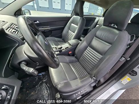 Used 2011 Volvo C30 T5 R-Design image 12