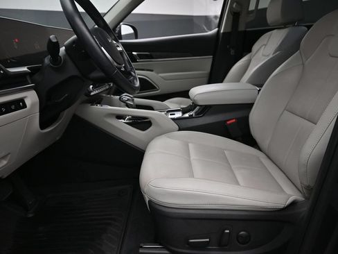 Used 2023 Kia Telluride EX FWD image 17