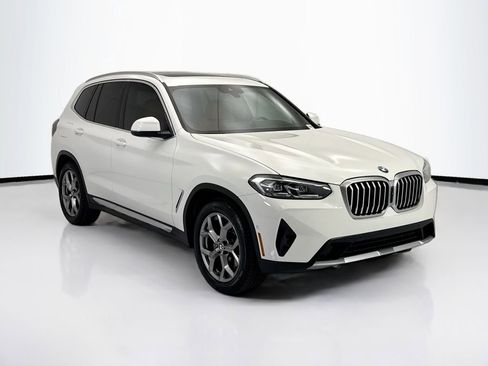 Certified 2023 BMW X3 xDrive30i w/ Premium Package image 3