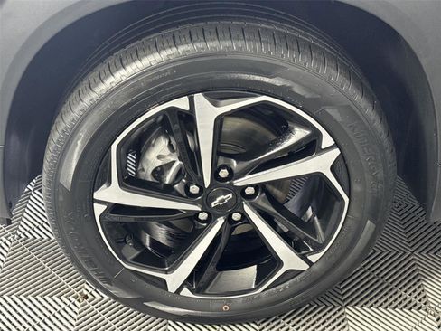 Used 2023 Chevrolet TrailBlazer RS w/ Convenience Package image 10