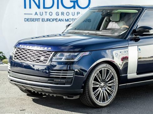 Used 2021 Land Rover Range Rover Autobiography image 2