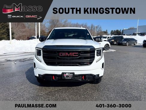 Used 2024 GMC Sierra 1500 AT4 w/ Technology Package image 6