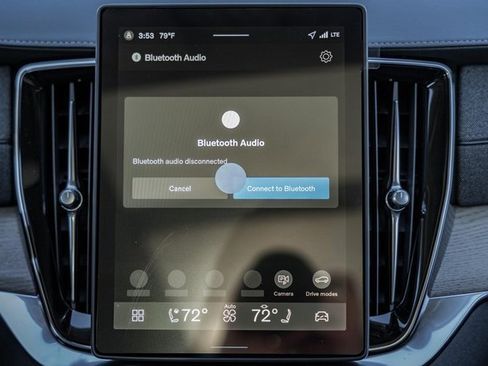 New 2026 Volvo XC90 B6 Plus w/ Protection Package Premier image 21