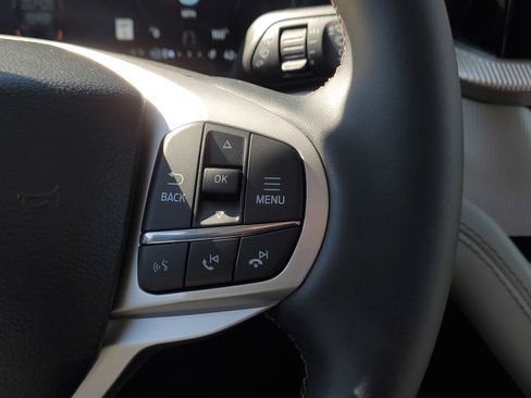 New 2026 Ford Explorer Active w/ Active Comfort Package image 18