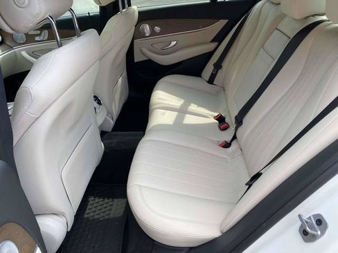Used 2021 Mercedes-Benz E 350 Sedan image 13