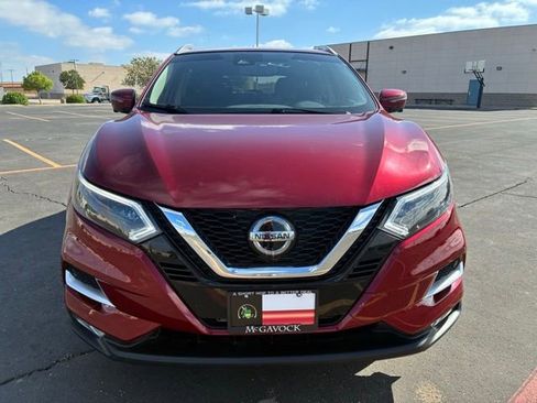 Certified 2022 Nissan Rogue Sport SL w/ Premium Package FWD image 9