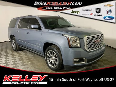 Used 2016 GMC Yukon XL Denali image 1