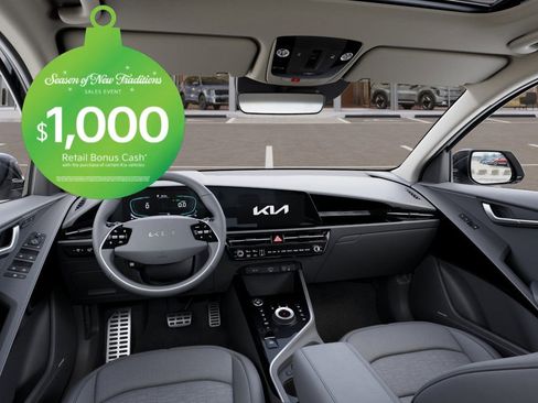 New 2025 Kia Niro SX Touring image 14