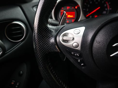 Used 2017 Nissan 370Z Touring image 20