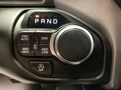 Used 2025 RAM 1500 Big Horn AWD/4WD image 25