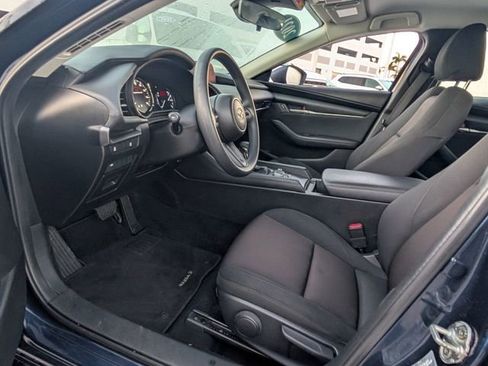 Used 2021 MAZDA MAZDA3 s image 6