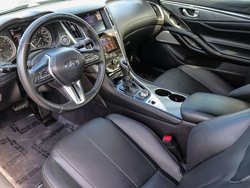 Certified 2021 INFINITI Q60 3.0t Luxe w/ Cargo Package RWD image 18
