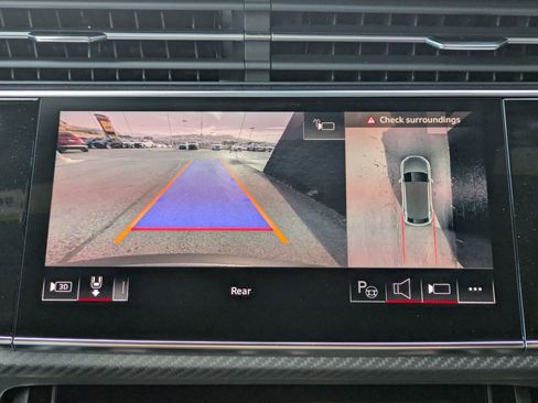 New 2026 Audi RS Q8 performance image 10