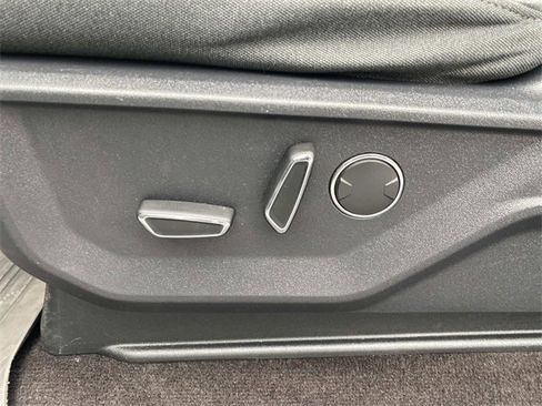 Certified 2021 Ford F150 XLT w/ Equipment Group 302A High image 21