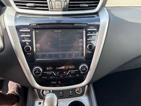 Used 2017 Nissan Murano SL w/ SL Technology Package FWD image 11