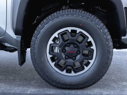New 2026 Toyota Tacoma TRD Off-Road image 4