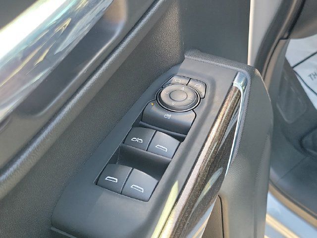 Used 2022 Chevrolet Silverado 1500 RST w/ Bed Protection Package RWD image 19