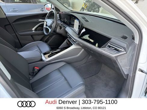 Used 2025 Audi Q5 Premium w/ Convenience Package AWD/4WD image 12