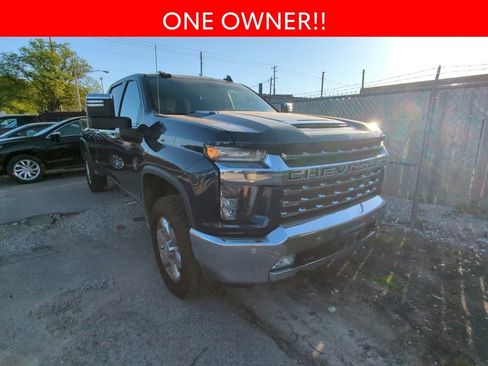 Used 2022 Chevrolet Silverado 3500 LTZ w/ LTZ Plus Package AWD/4WD image 3