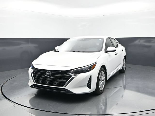 Certified 2025 Nissan Sentra S FWD image 4