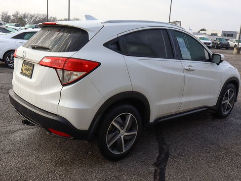 Used 2022 Honda HR-V EX-L image 4