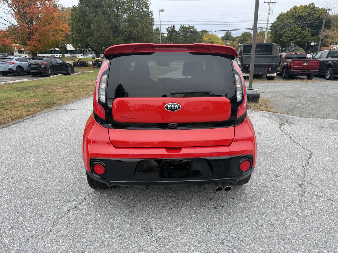 Used 2018 Kia Soul ! w/ Tech Package FWD image 4